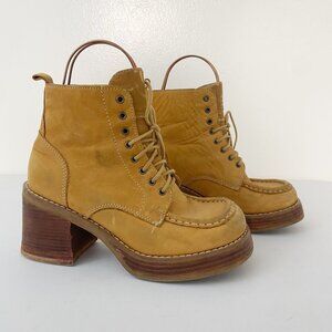 Candie's Vintage Ankle Boots Shoes Lace Up Square Toe Chunky